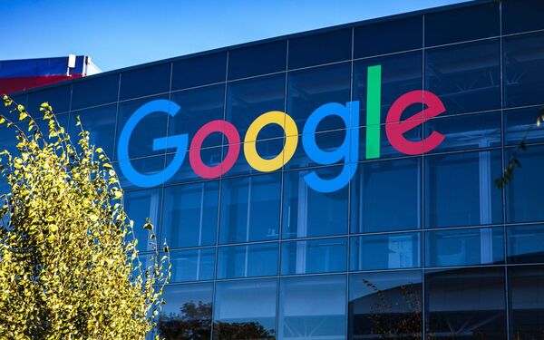 Tái hiện 21 năm lịch sử của google