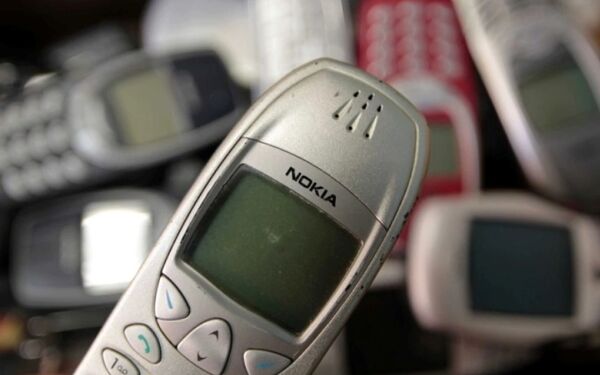 'duy trì sóng 2g một thời gian để hỗ trợ thiết bị 4g'