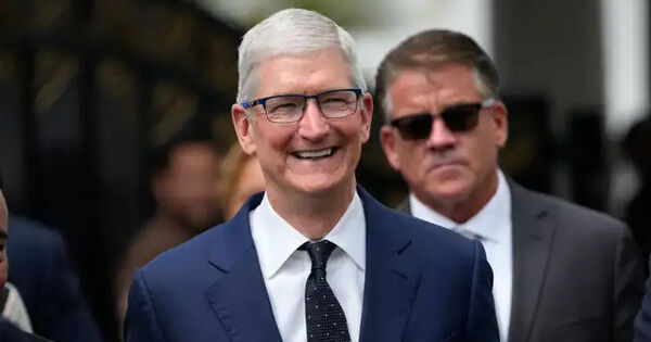 Vừa rời Việt Nam tức thì, CEO Apple Tim Cook đã tính chuyện mở nhà máy ở Indonesia: Nguyên nhân là sao?