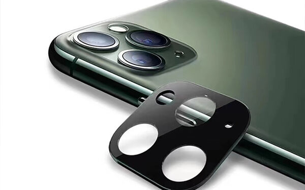 Có nên sử dụng phụ kiện bảo vệ ống kính camera smartphone?