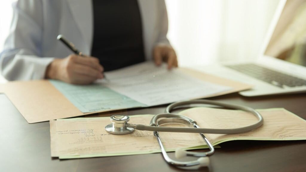 Kỷ nguyên số trong y tế: EHR và sự đổi mới trong quản lý bệnh án
