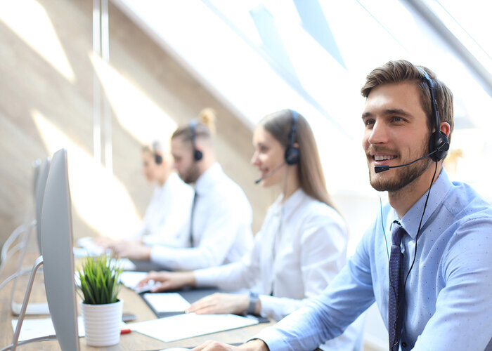 Người quản lý nên tham khảo mức lương phổ biến cho vị trí Chăm sóc khách hàng khi tuyển dụng