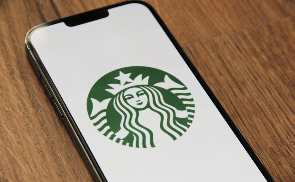 bài học từ thương hiệu Starbucks