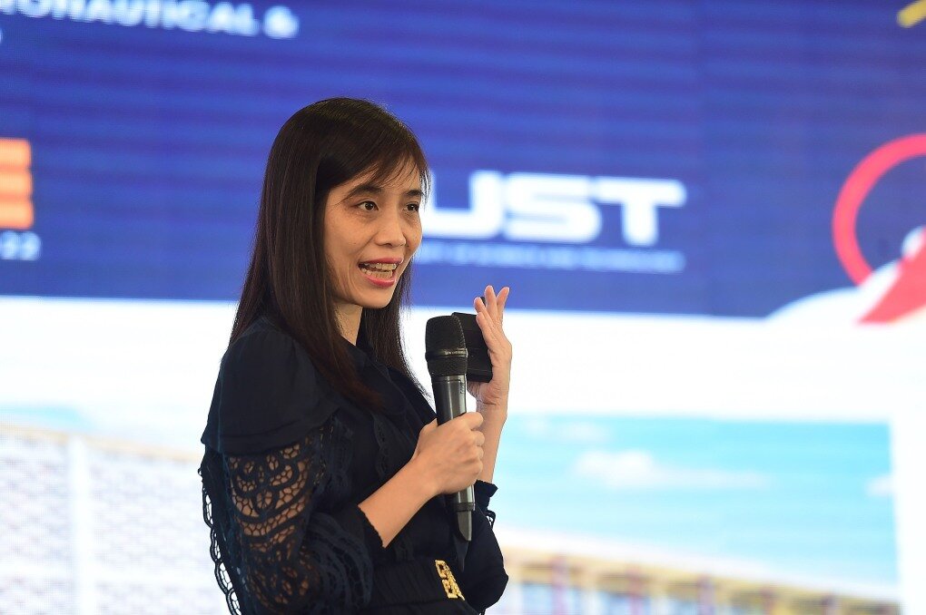PGS. Huỳnh Thị Thanh Bình, Phó Hiệu trưởng Trường CNTT&TT, Đại học Bách khoa Hà Nội. Ảnh: Thanh Tùng