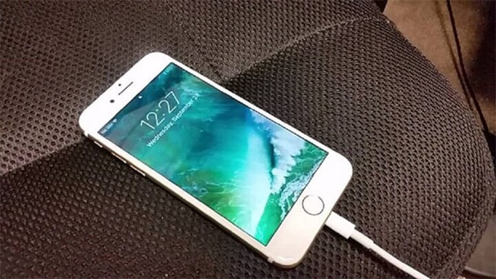 Cách đảm bảo iPhone đang sạc nhanh nhất có thể- Ảnh 1.